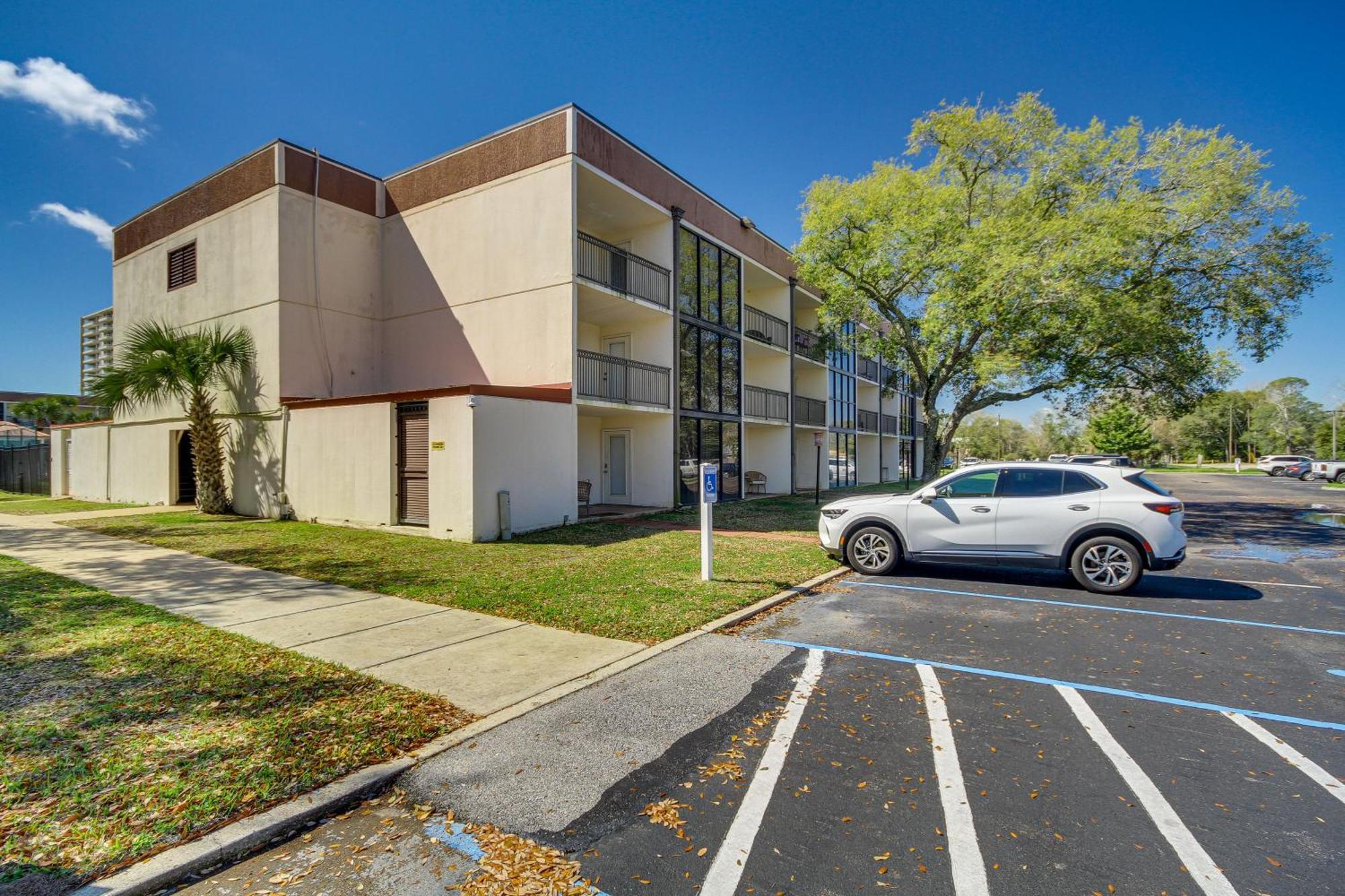 With Pool Access - Steps To Beach! Appartamento Biloxi